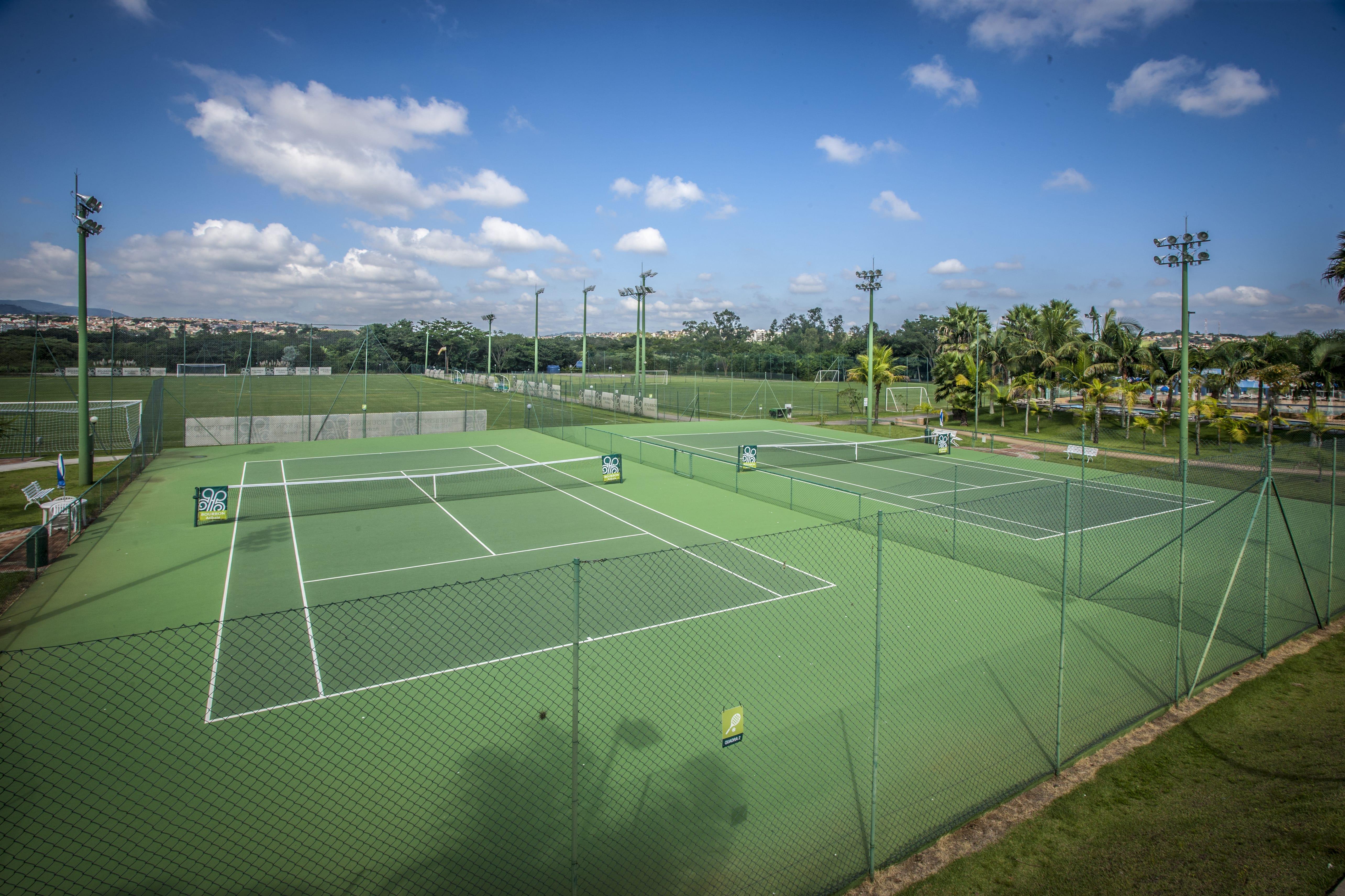 Bourbon Resort Atibaia Exterior foto Tennis Courts at the University of Sunshine Coast