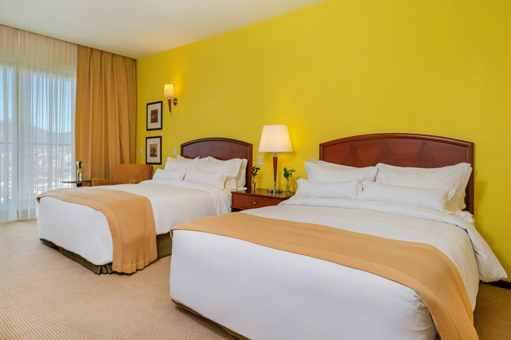 Bourbon Resort Atibaia Exterior foto A typical hotel room